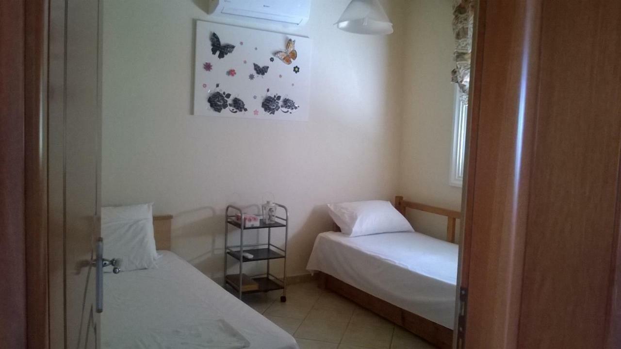 Martha'S Villa Nea Iraklitsa Dış mekan fotoğraf