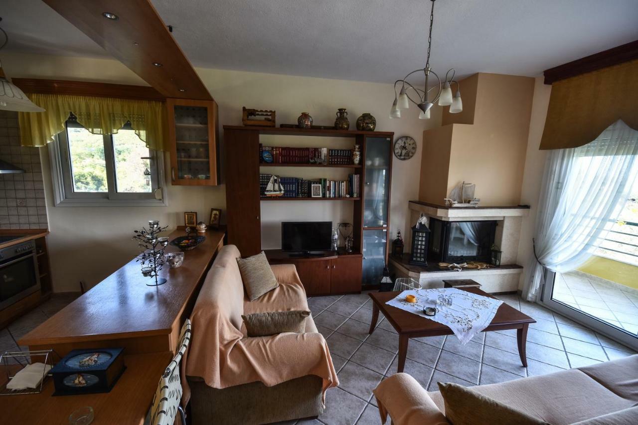 Martha'S Villa Nea Iraklitsa Dış mekan fotoğraf