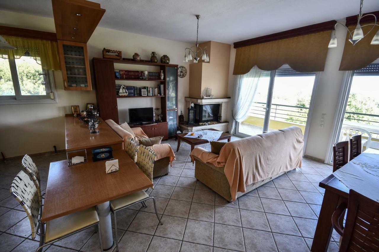 Martha'S Villa Nea Iraklitsa Dış mekan fotoğraf